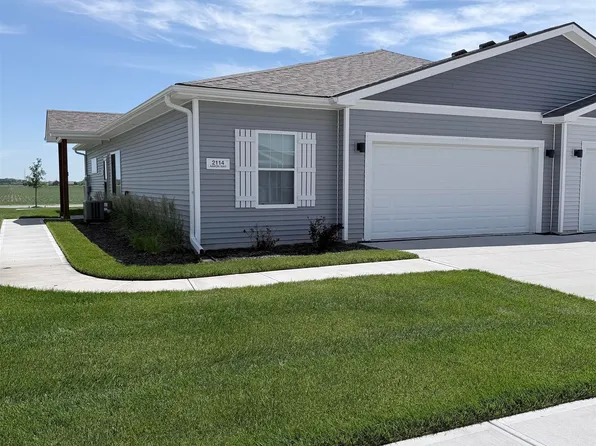 2114 Aaron Way, Fremont, NE 68025