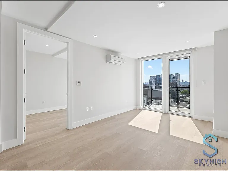 631 E 29th St #5D — Photo 11