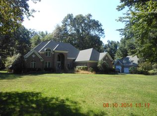 620 Fordsmere Rd, Chesapeake, VA 23322