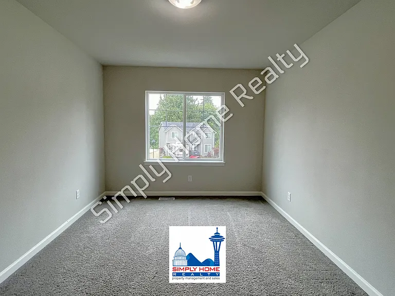 6653 Percy Ln SE — Photo 17