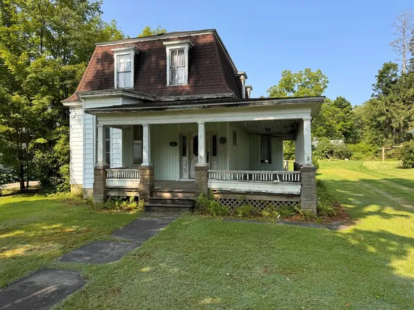 235 Chestnut St, Pleasantville, PA 16341