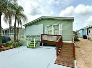120 Caravan Cir, North Fort Myers, FL 33903