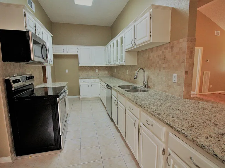 2618 Quarry Hill Rd — Photo 8