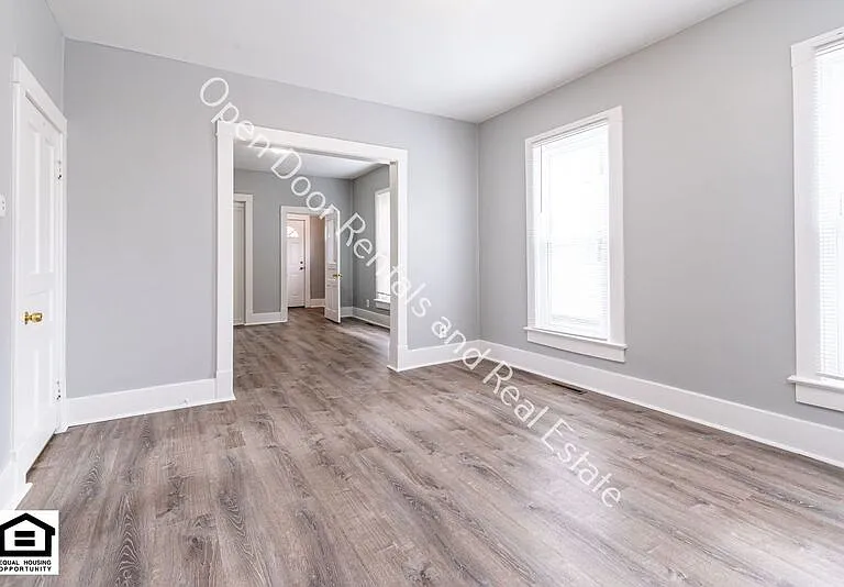 515 N State St #515 N STATE — Photo 5