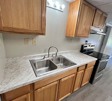 3rd image of 218 S College Ave #5