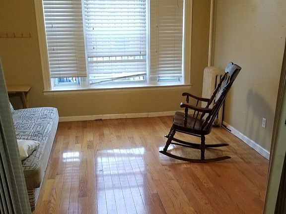 2nd image of 714 46th St #1