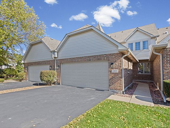 2nd image of 13839 Steepleview Ln