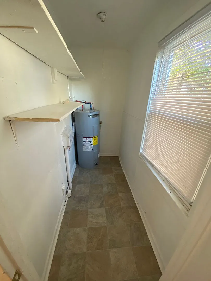 2814 Fleming Dr. — Photo 1