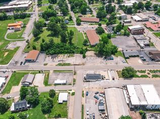 E Arcadia Ave, Dawson Springs, KY 42408