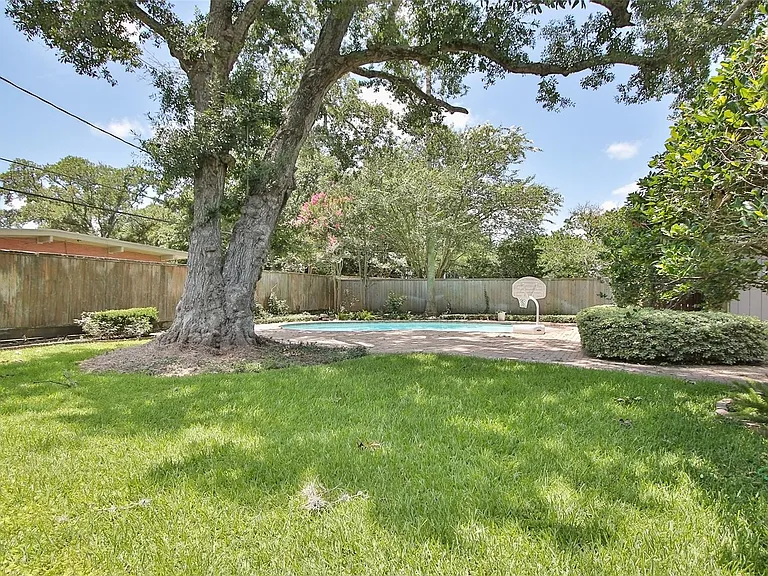 3603 Tartan Ln — Photo 28
