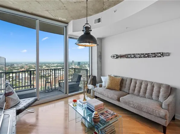 400 W Peachtree St NW Unit 3703, Atlanta, GA 30308