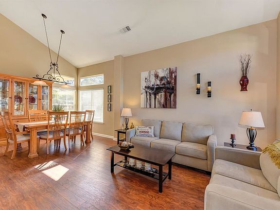5th image of 4117 Jared Pl