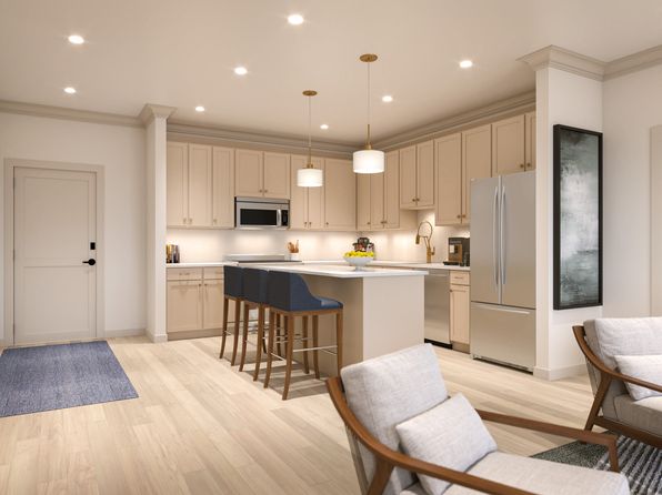 983 Michigan Ave #DD1A702D2