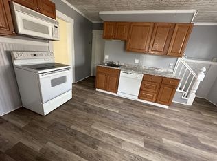 1654 N Main St, Palmer, MA 01069