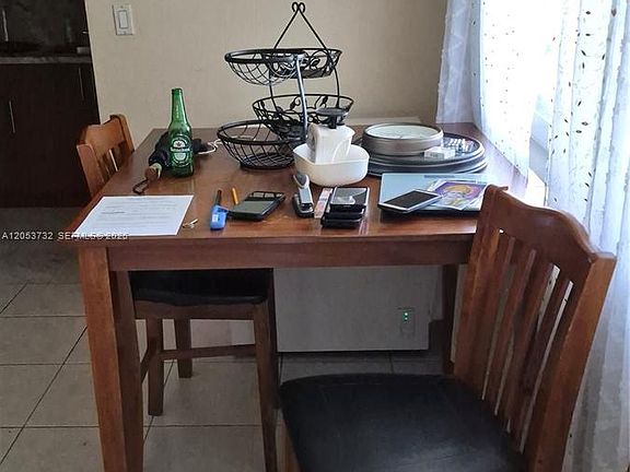 3rd image of 7220 Pembroke Rd #8