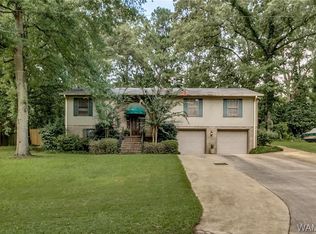 5112 Northwood Lake Dr W, Northport, AL 35473