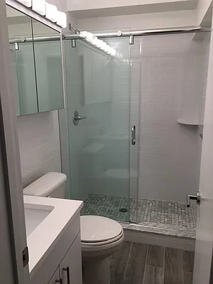 Rented by Solil Management | media 9