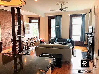 Rented by R New York