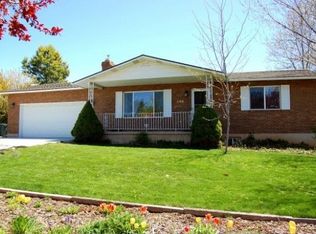 998 E Snow Creek Dr, Layton, UT 84040