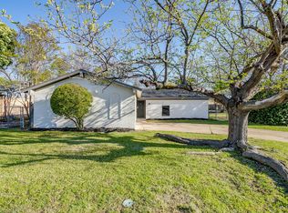 714 San Carlos Dr, Grand Prairie, TX