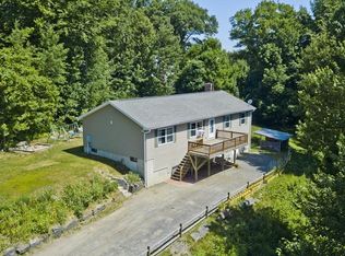 48 Main Rd, Montgomery, MA 01085