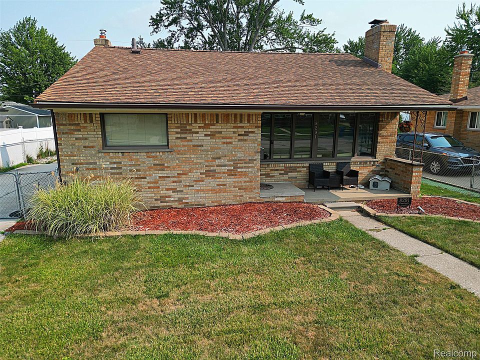 1st image of 8291 Francine St