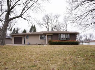 1702 Walnut St, Hastings, MN 55033