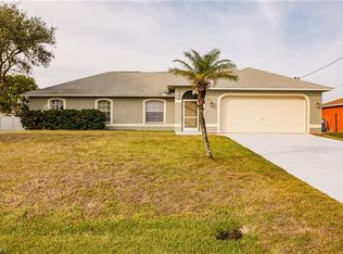 1621 SW 19th Ter, Cape Coral, FL 33991
