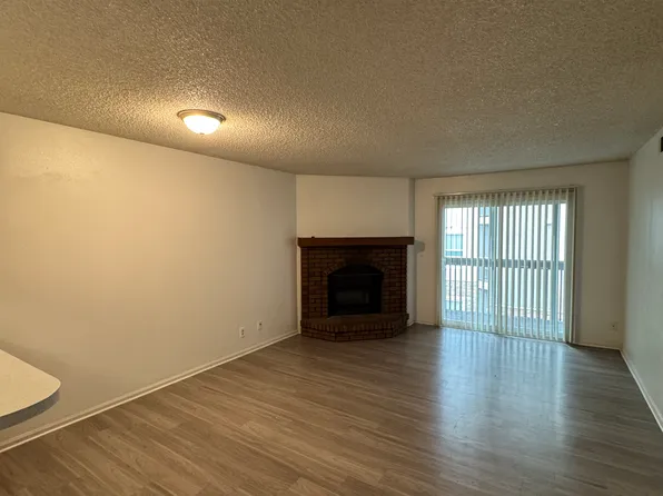 812 City Park Ave APT 306, Fort Collins, CO 80521