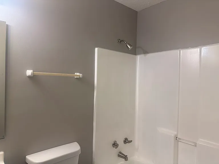 3654 Black Locust Dr — Photo 2