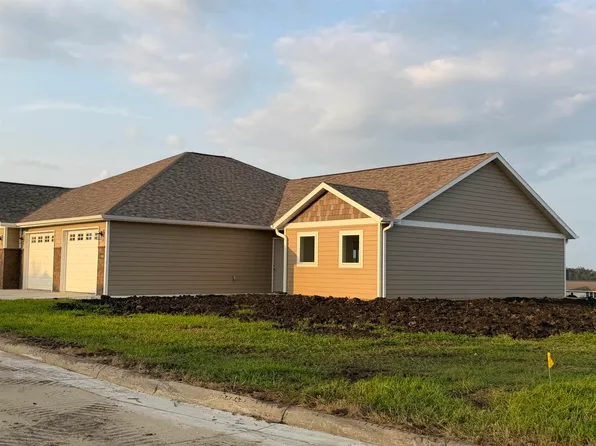 1-1124 Canterbury St, Cresco, IA 52136