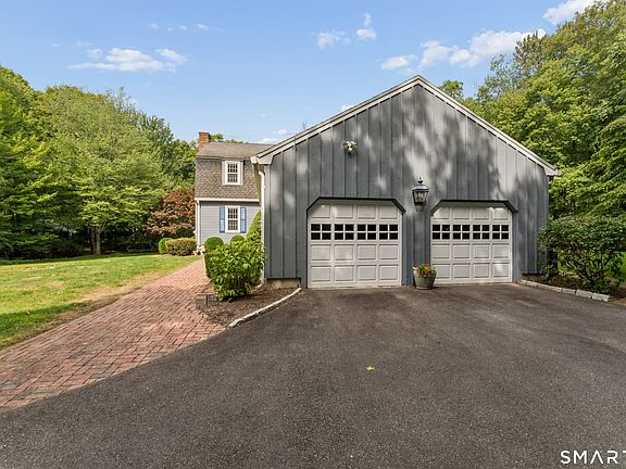 4th image of 2730 Burr Street