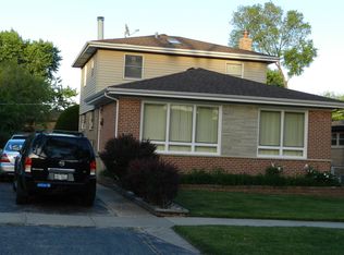 9509 Kolmar Ave, Skokie, IL 60076