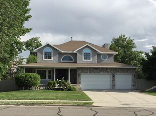 1554 E Buttercup Dr, Sandy, UT 84092