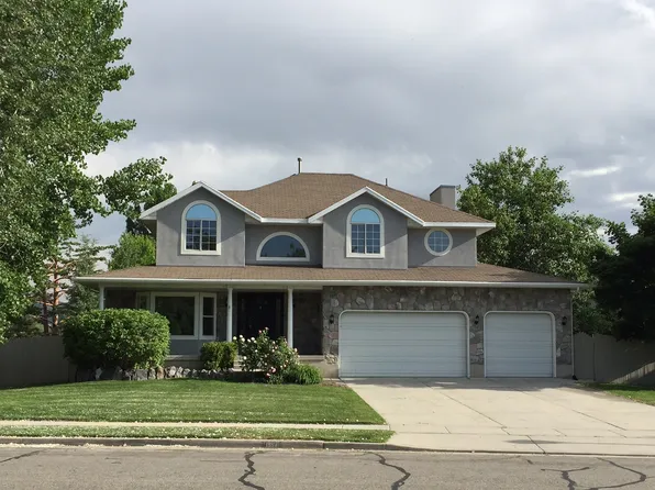 1554 E Buttercup Dr, Sandy, UT 84092