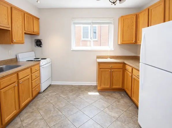 6618 Dalzell Pl, Pittsburgh, PA 15217