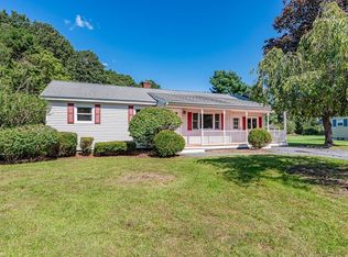 5 Montclair Cir, Chelmsford, MA 01824