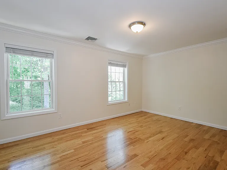 2118 Meriden Waterbury Tpke #16 — Photo 16