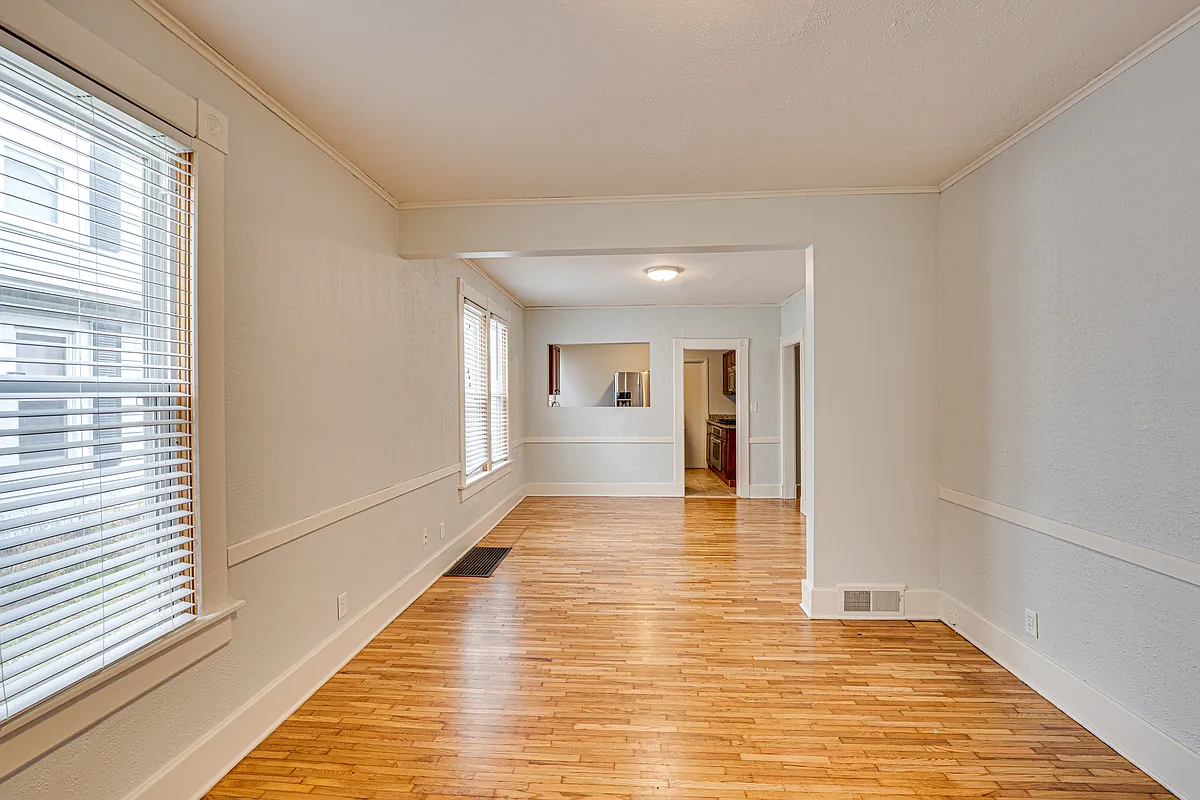 Building Photo - 714 Sexton St #1