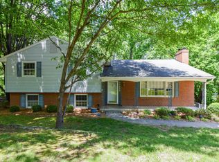4841 Brookwood Dr, Roanoke, VA 24018