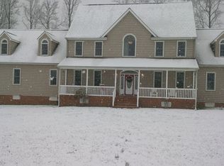 676 Cole Hill Ln, Warsaw, VA 22572