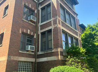 1015 E Hyde Park Blvd #1A, Chicago, IL 60615