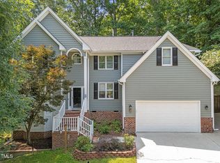 6008 Chittim Ct, Raleigh, NC 27616