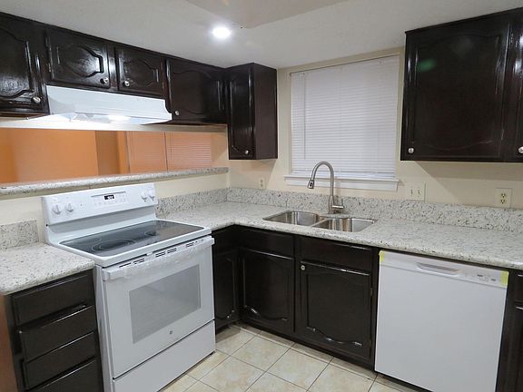 kitchen - new granite, new appliances