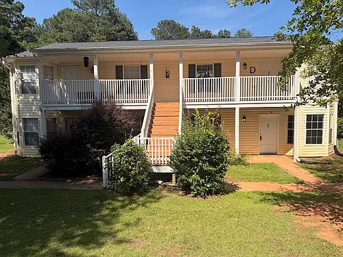 130 Cumberland Ct #B Photo 1 130 Cumberland Ct #B Photo 1