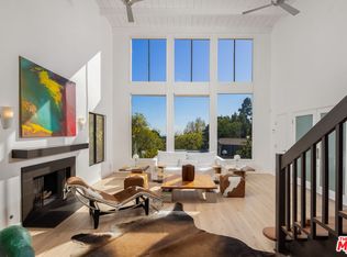 6319 Heather Dr, Los Angeles, CA 90068