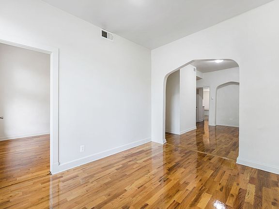 5th image of 633 N Central Park Ave