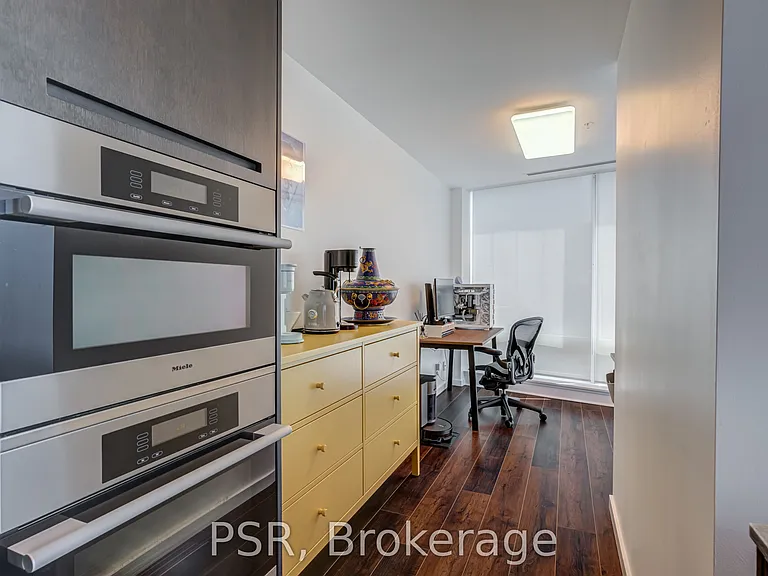 180 University Ave #3109 — Photo 8