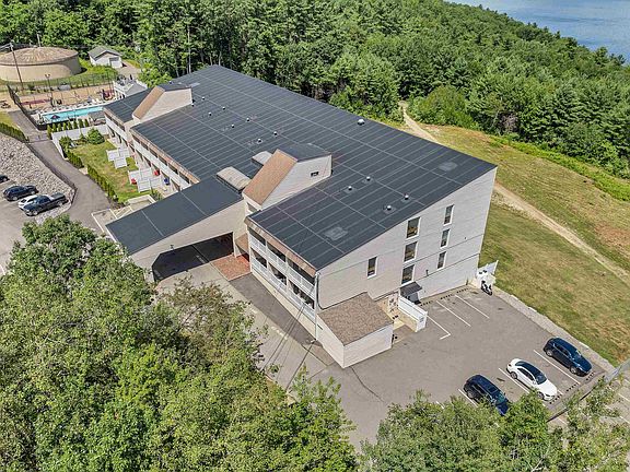 3rd image of 375 Endicott N Street #402