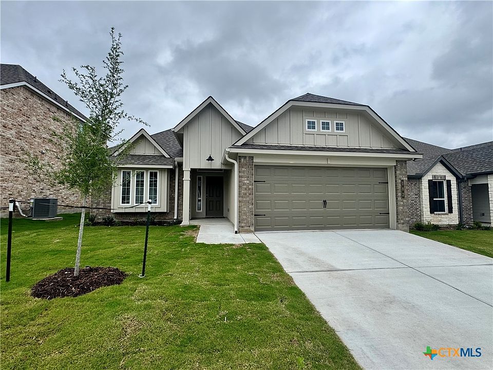 1st image of 182 Grand Canyon Dr